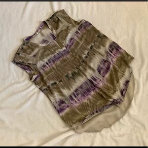 Short-sleeve XL hi-lo Blouse by Daniel Rainn